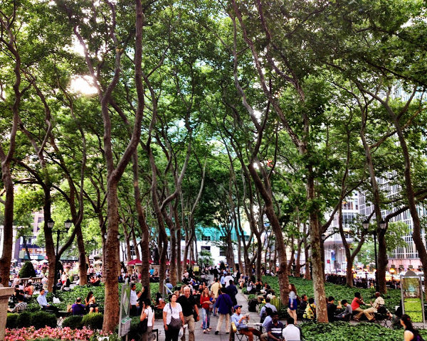 Bryant Park | Manhattenhenge