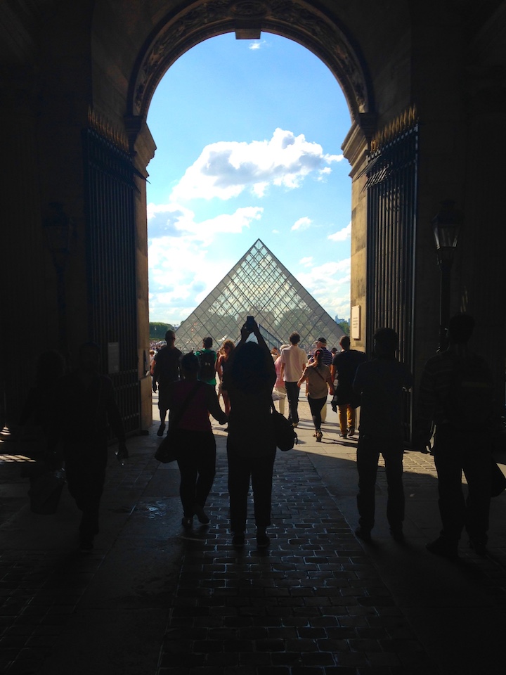 Quaintrelle Louvre Paris France