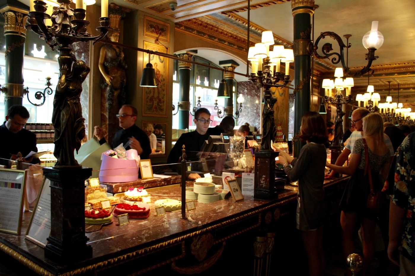 champs elysees laduree paris