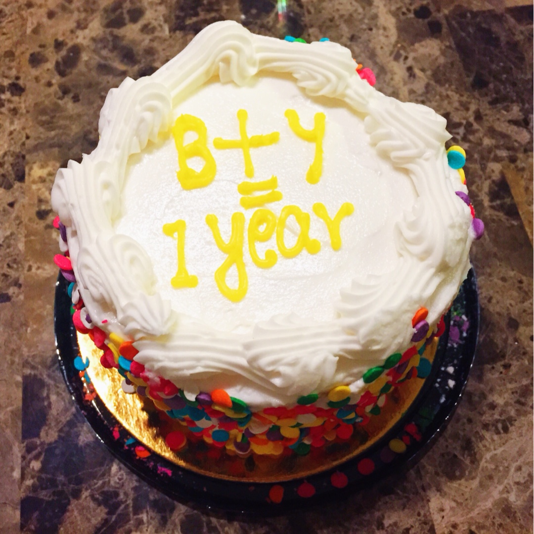 one year anniversary cake