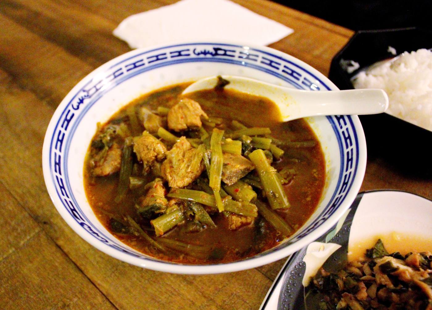 cooking in the kitchen with my mommy ma cambodian food