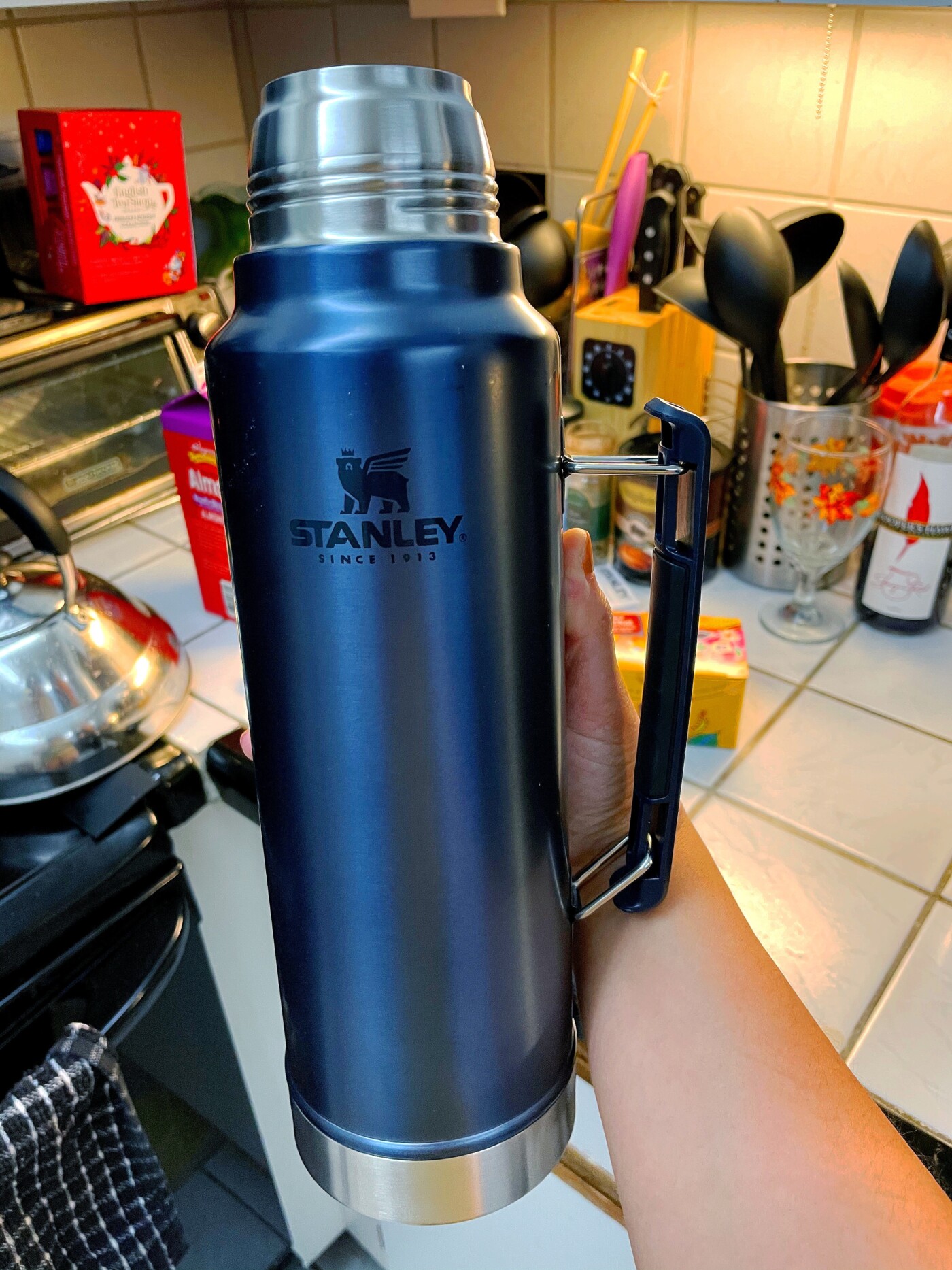 spiked-chai-tea-latte-recipe-setarra-stanley-thermos