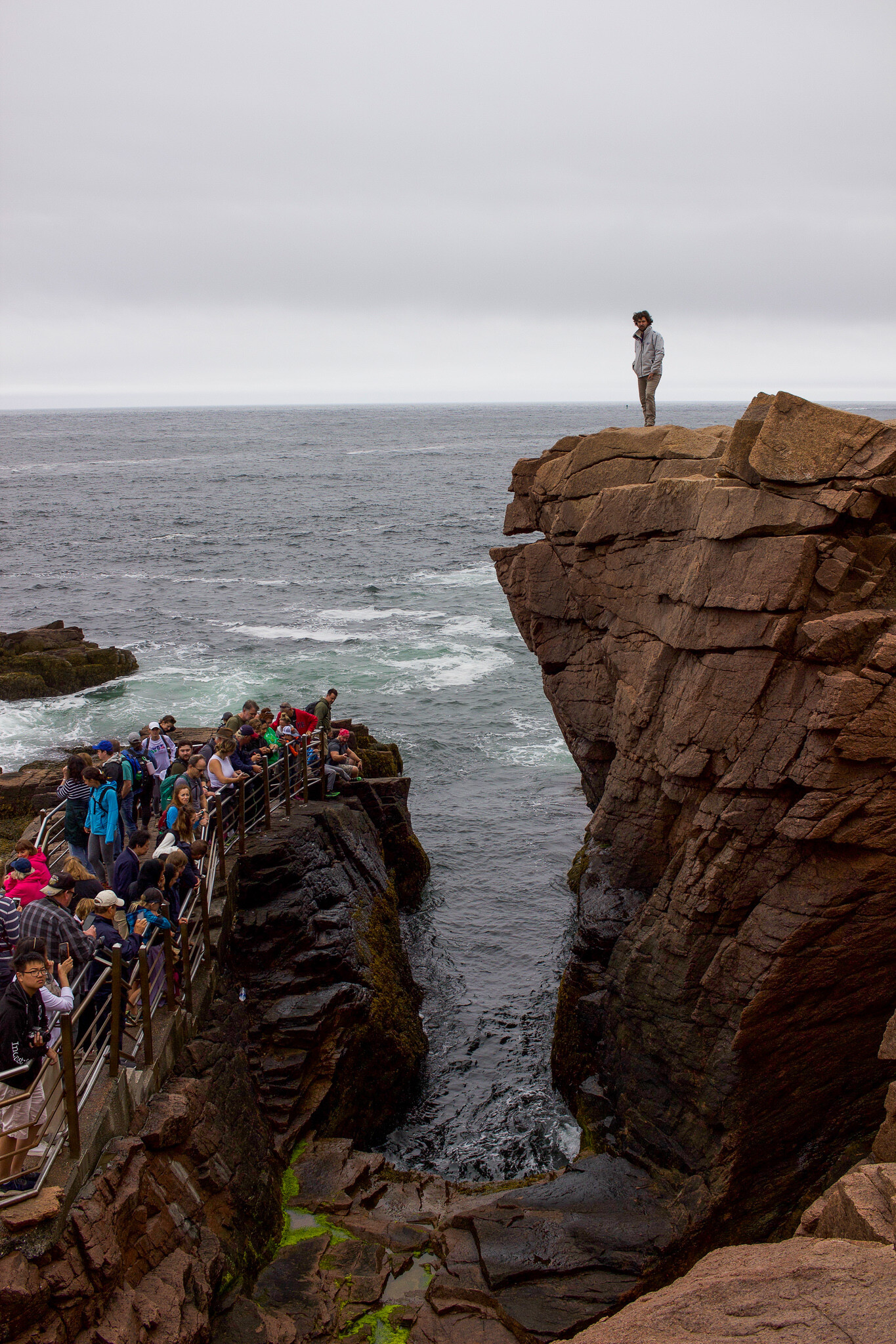 day-trip-to-acadia-national-park-maine-setarra-thunder-hole